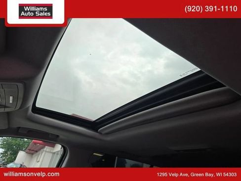 Used 2020 GMC Yukon XL SLT AWD/4WD image 2