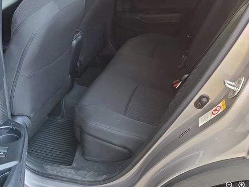 Used 2018 Toyota C-HR XLE FWD image 10