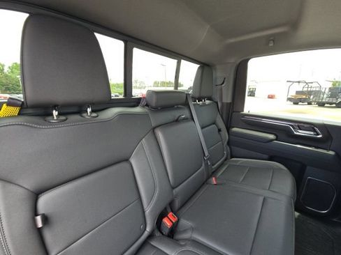 Used 2024 Chevrolet Silverado 3500 LTZ w/ LTZ Premium Package AWD/4WD image 15