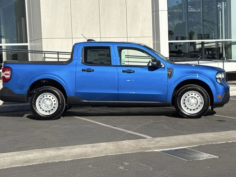 New 2026 Ford Maverick XL image 2