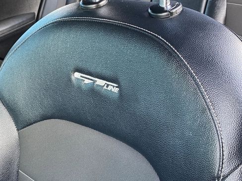 Used 2023 Kia Forte GT-Line w/ GT-Line Technology Package image 39