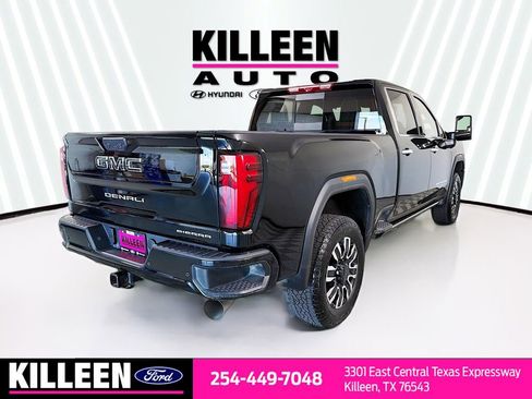 Used 2024 GMC Sierra 2500 Denali Ultimate AWD/4WD image 8