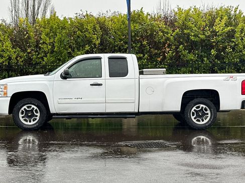 Used 2007 Chevrolet Silverado 1500 LT w/ Suspension Package, Off-Road" image 7