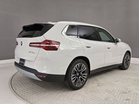 New 2026 BMW X3 xDrive30 w/ Convenience Package image 7