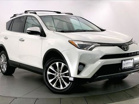 Used 2017 Toyota RAV4 Platinum image 1