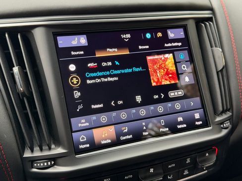 Certified 2024 Maserati Levante Modena Ultima image 18