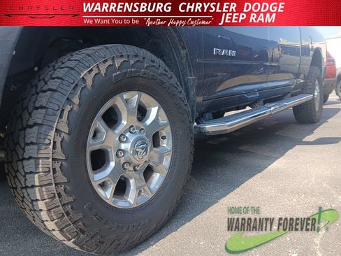 Used 2024 RAM 2500 Laramie AWD/4WD image 36