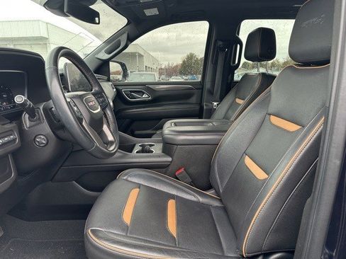 Used 2023 GMC Yukon AT4 image 12