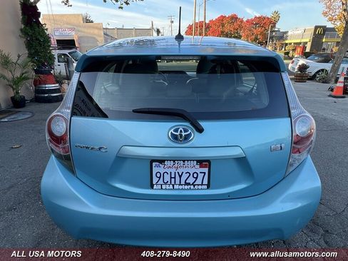 Used 2014 Toyota Prius C Four image 8
