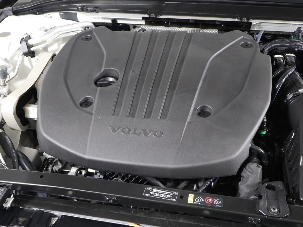 Used 2024 Volvo S60 B5 Plus w/ Climate Package AWD/4WD image 21