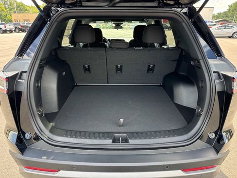 New 2026 Chevrolet Equinox LT image 5