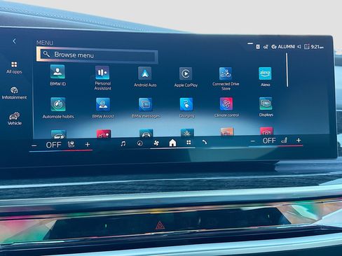 New 2026 BMW i7 xDrive60 w/ Premium Package image 29