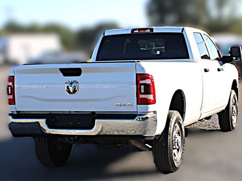 Used 2024 RAM 2500 Tradesman w/ Safety Group AWD/4WD image 5
