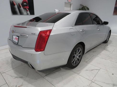 Used 2019 Cadillac CTS Luxury RWD image 3