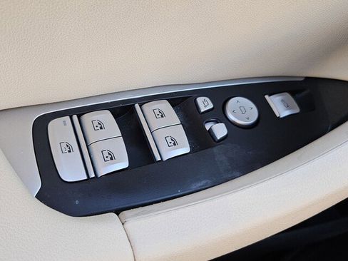 Certified 2024 BMW X3 sDrive30i w/ Premium Package image 37