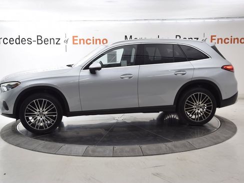 Certified 2023 Mercedes-Benz GLC 300 image 3