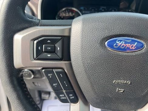 Used 2016 Ford F150 Platinum w/ Equipment Group 701A Luxury image 25