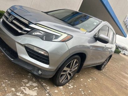 Used 2017 Honda Pilot Touring