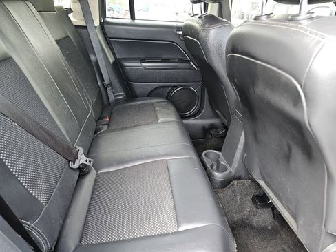 Used 2015 Jeep Compass Sport w/ Power Value Group image 39