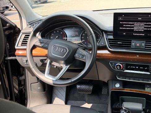 Used 2023 Audi Q5 2.0T Premium AWD/4WD image 23