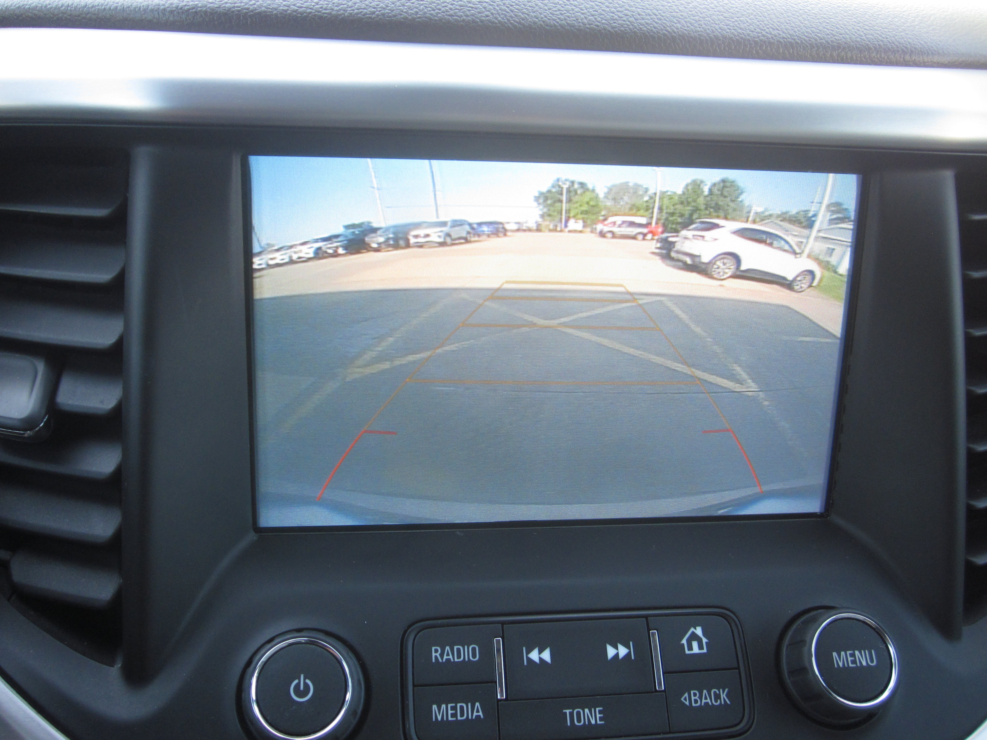Used 2018 GMC Acadia SLT FWD image 18