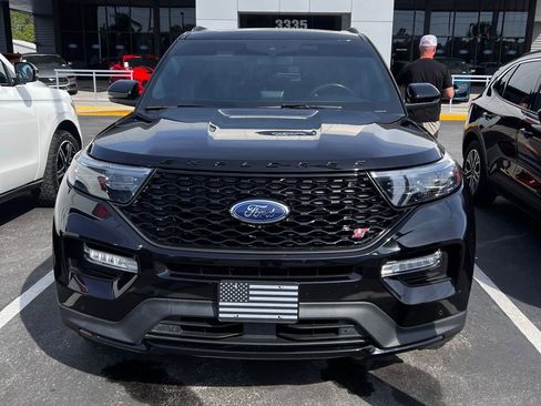 Used 2021 Ford Explorer ST w/ Equipment Group 401A AWD/4WD image 3
