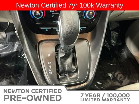 Used 2022 Ford Transit Connect XLT FWD image 38