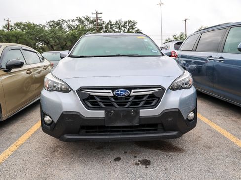 Used 2023 Subaru Crosstrek 2.0i Premium AWD/4WD image 4