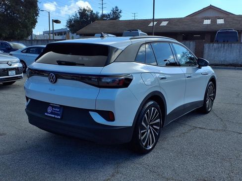 Used 2024 Volkswagen ID.4 S image 7