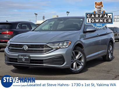 Used 2024 Volkswagen Jetta SE