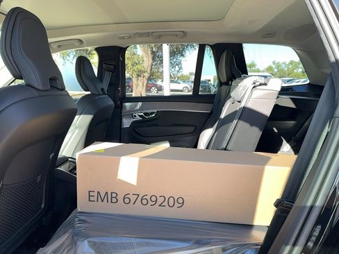 New 2026 Volvo XC90 B6 Ultra w/ Lounge Package AWD/4WD image 14
