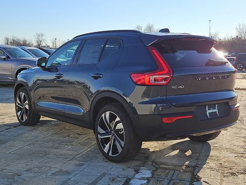 New 2026 Volvo XC40 B5 Ultra w/ Protection Package Premier image 4