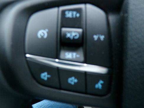 Used 2025 Ford Ranger XLT w/ Black Appearance Package image 18