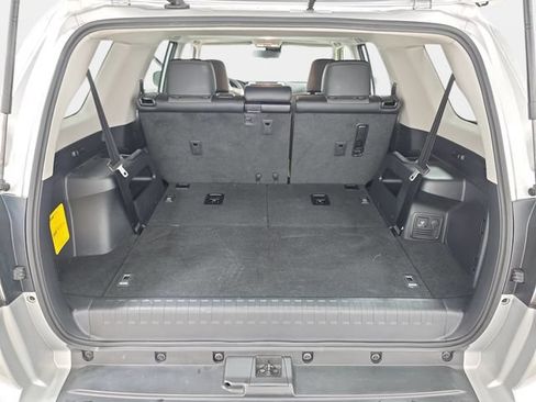 Certified 2024 Toyota 4Runner SR5 Premium w/ Moonroof Package AWD/4WD image 32