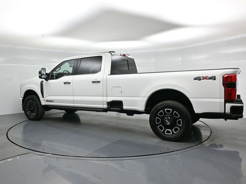 Certified 2024 Ford F250 Platinum AWD/4WD image 7