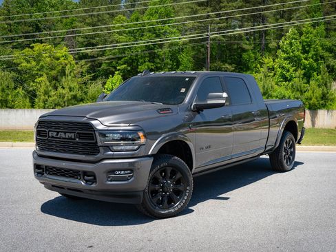 Used 2022 RAM 2500 Limited AWD/4WD image 4