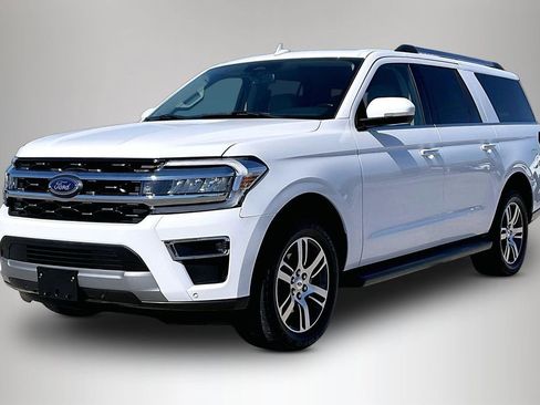 Used 2024 Ford Expedition Max Limited image 2