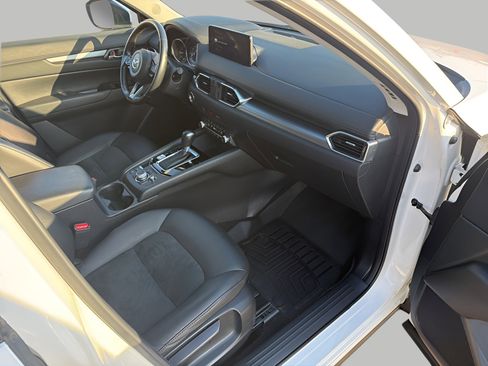 Used 2021 MAZDA CX-5 Touring image 9