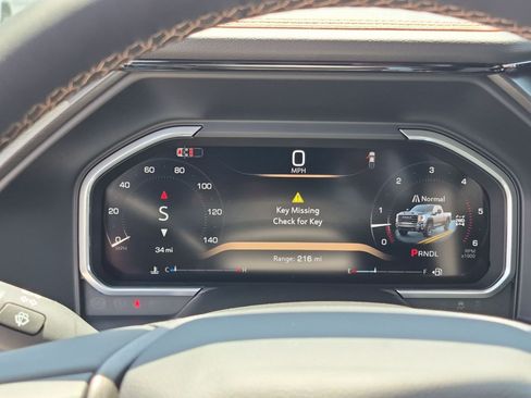 New 2026 GMC Sierra 2500 AT4 w/ AT4 Premium Plus Package AWD/4WD image 12