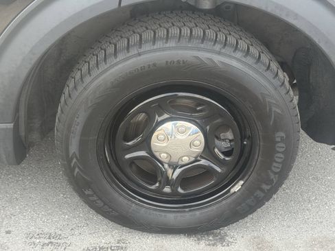 Used 2022 Ford Explorer 4WD Police Interceptor image 33