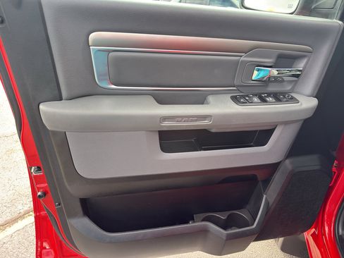 Used 2019 RAM 1500 Big Horn AWD/4WD image 13