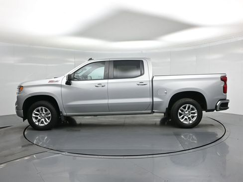 Used 2022 Chevrolet Silverado 1500 RST image 32
