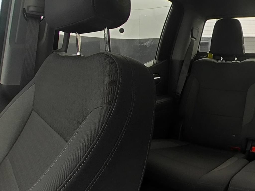 Used 2024 Chevrolet Silverado 1500 LT Trail Boss w/ Convenience Package II AWD/4WD image 9