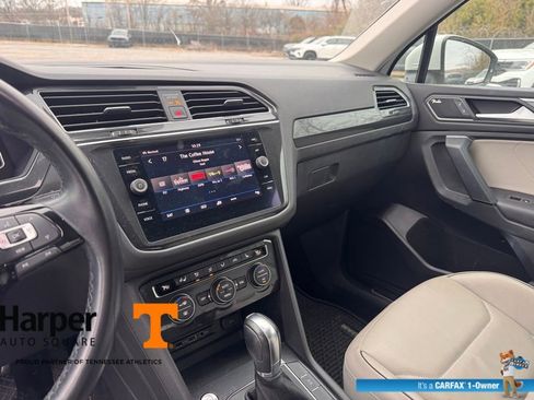 Used 2019 Volkswagen Tiguan SEL Premium image 16