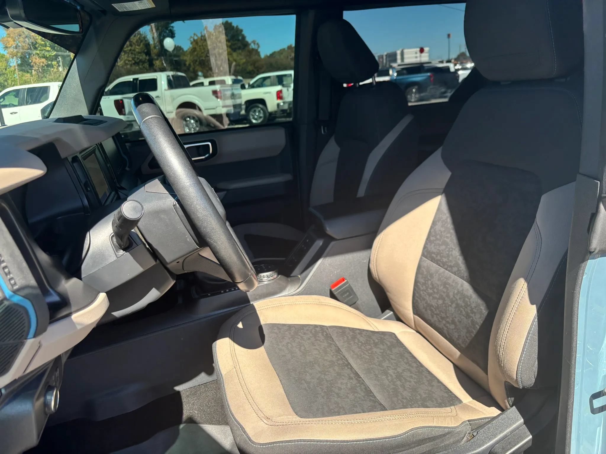 Used 2021 Ford Bronco Wildtrak AWD/4WD image 14