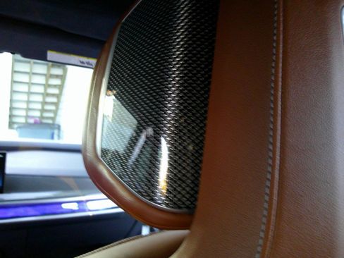 Used 2025 BMW 760i xDrive w/ Executive Package image 79