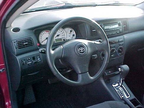 Used 2006 Toyota Corolla S FWD image 16