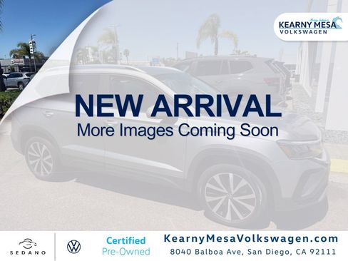 Used 2022 Volkswagen Taos SE FWD image 1
