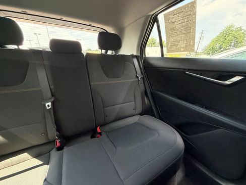Used 2026 Kia Niro LX FWD image 35