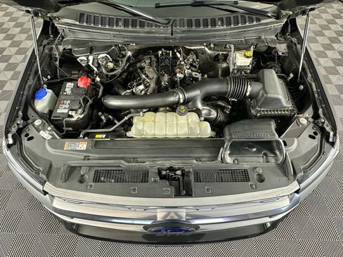 Used 2023 Ford Expedition Platinum image 29